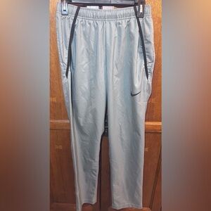 Nike Light Gray Light Weight Track Pants Men’s Size Small